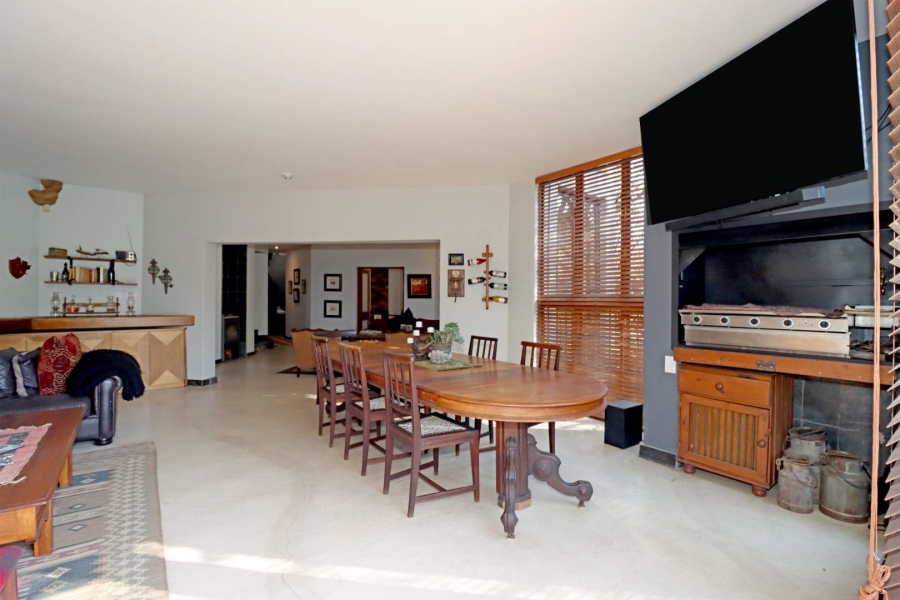 4 Bedroom Property for Sale in Hartbeespoort North West